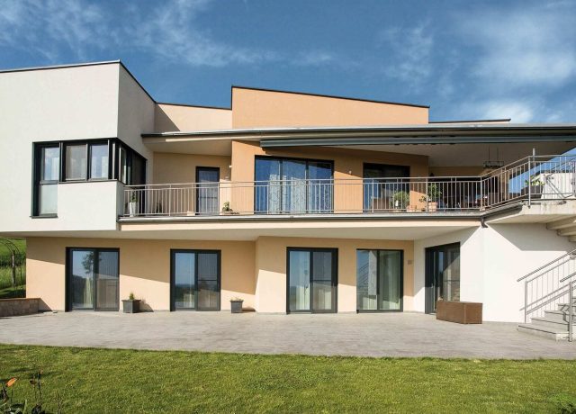 Einfamilienhaus-76AluClip-Anthrazitgrau-1 (1)